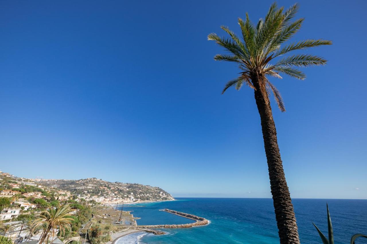 086 - Sunshine Home, 5 Minuti Dalla Spiaggia - Parcheggio Privato Gratis Incluso Ospedaletti Buitenkant foto