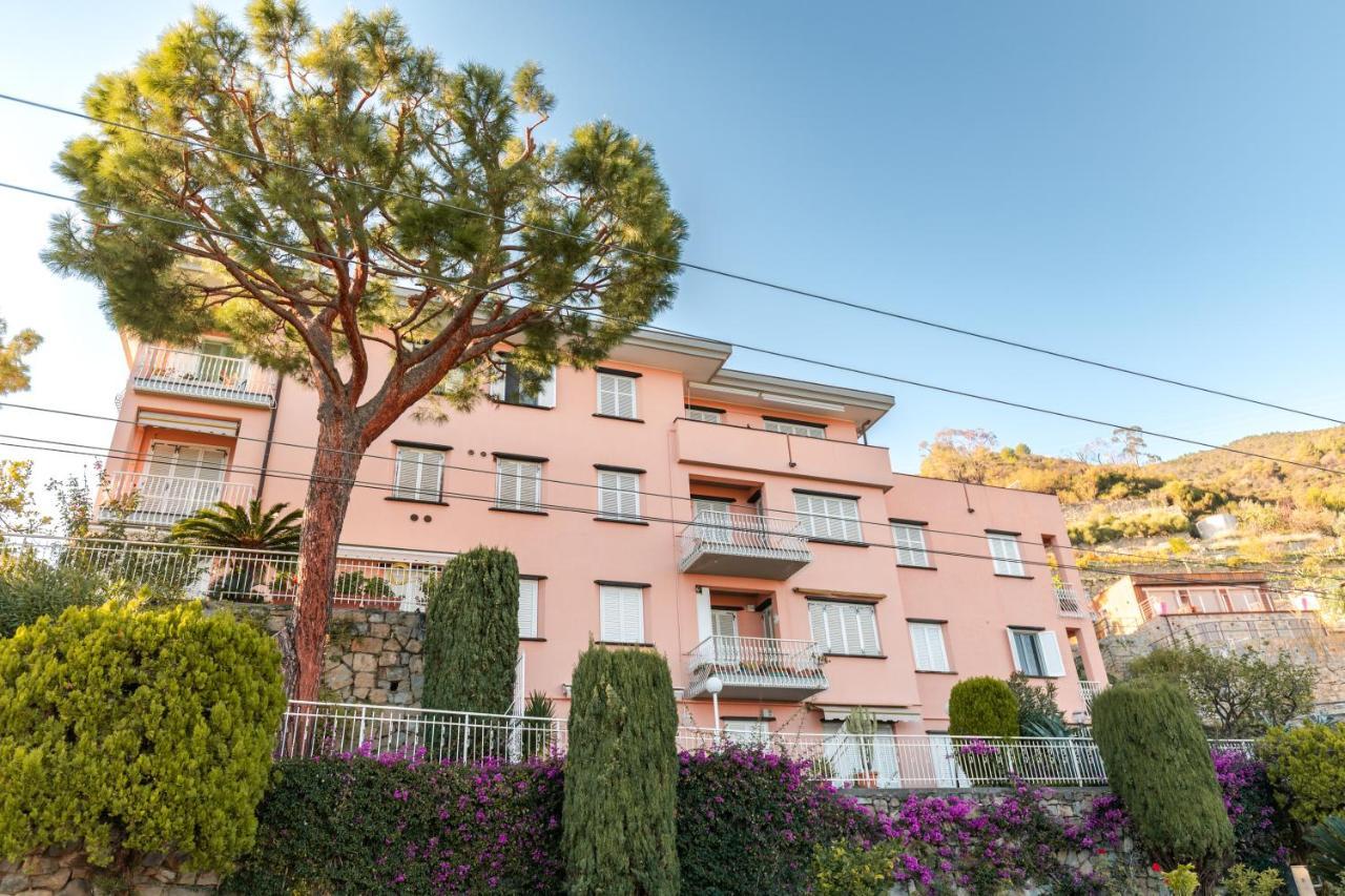 086 - Sunshine Home, 5 Minuti Dalla Spiaggia - Parcheggio Privato Gratis Incluso Ospedaletti Buitenkant foto