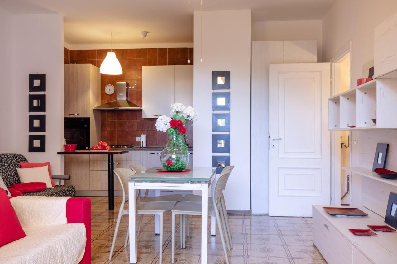 086 - Sunshine Home, 5 Minuti Dalla Spiaggia - Parcheggio Privato Gratis Incluso Ospedaletti Buitenkant foto